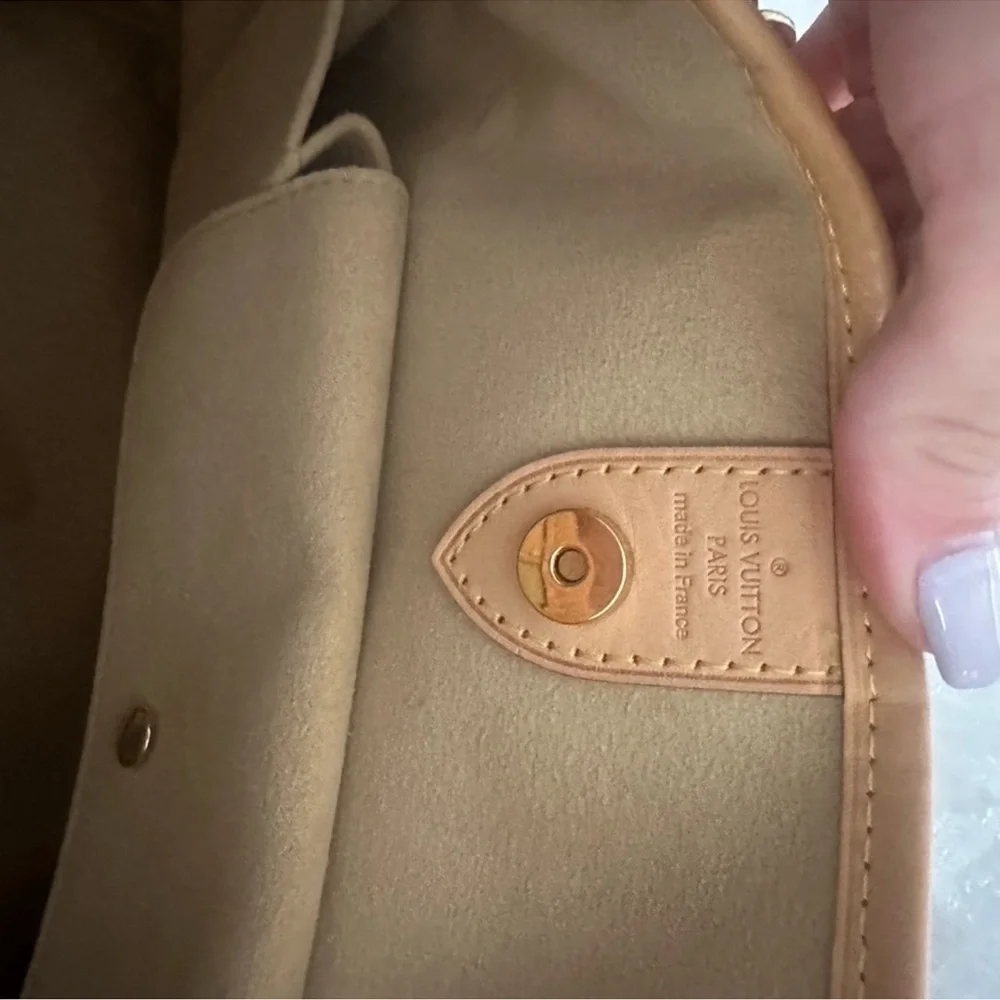 Louis Vuitton Galliera PM - Picture 10 of 10